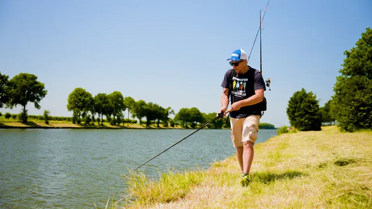 imgi 56 fishing cup