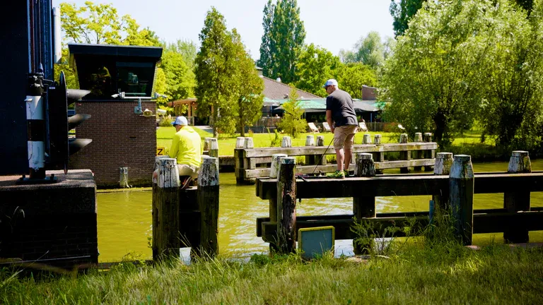 imgi 71 fishing cup